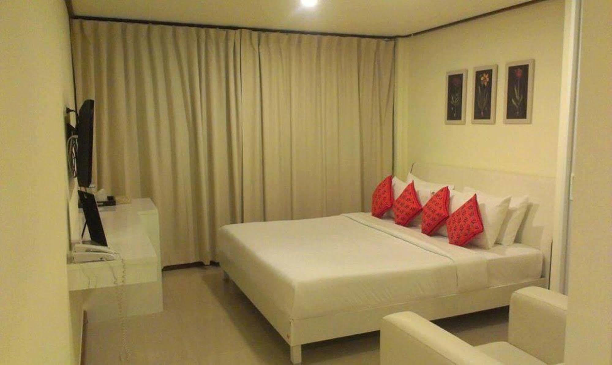 Baan Pa Ploy Lägenhet Hua Hin Exteriör bild
